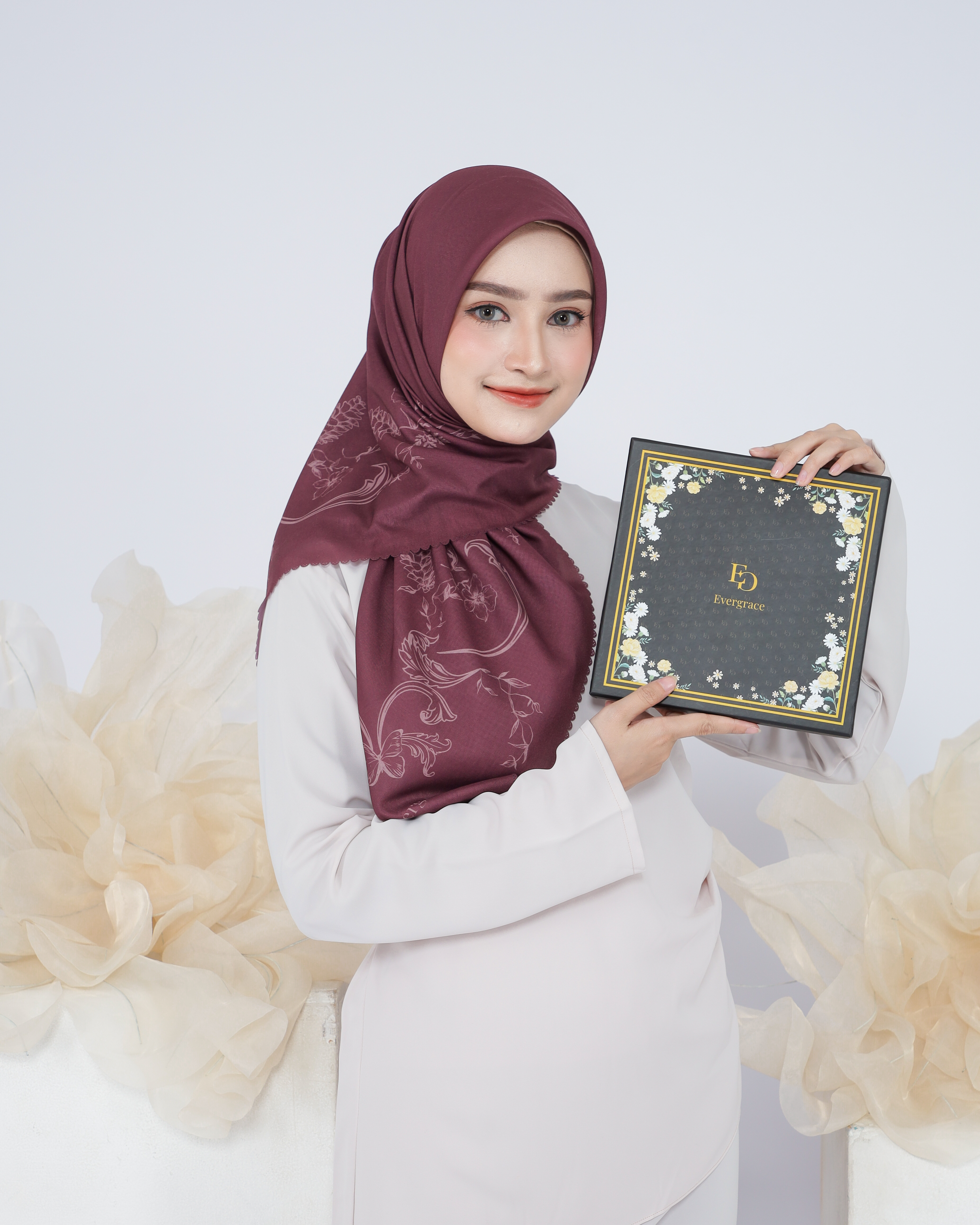 Evergrace Scarlett Bloom