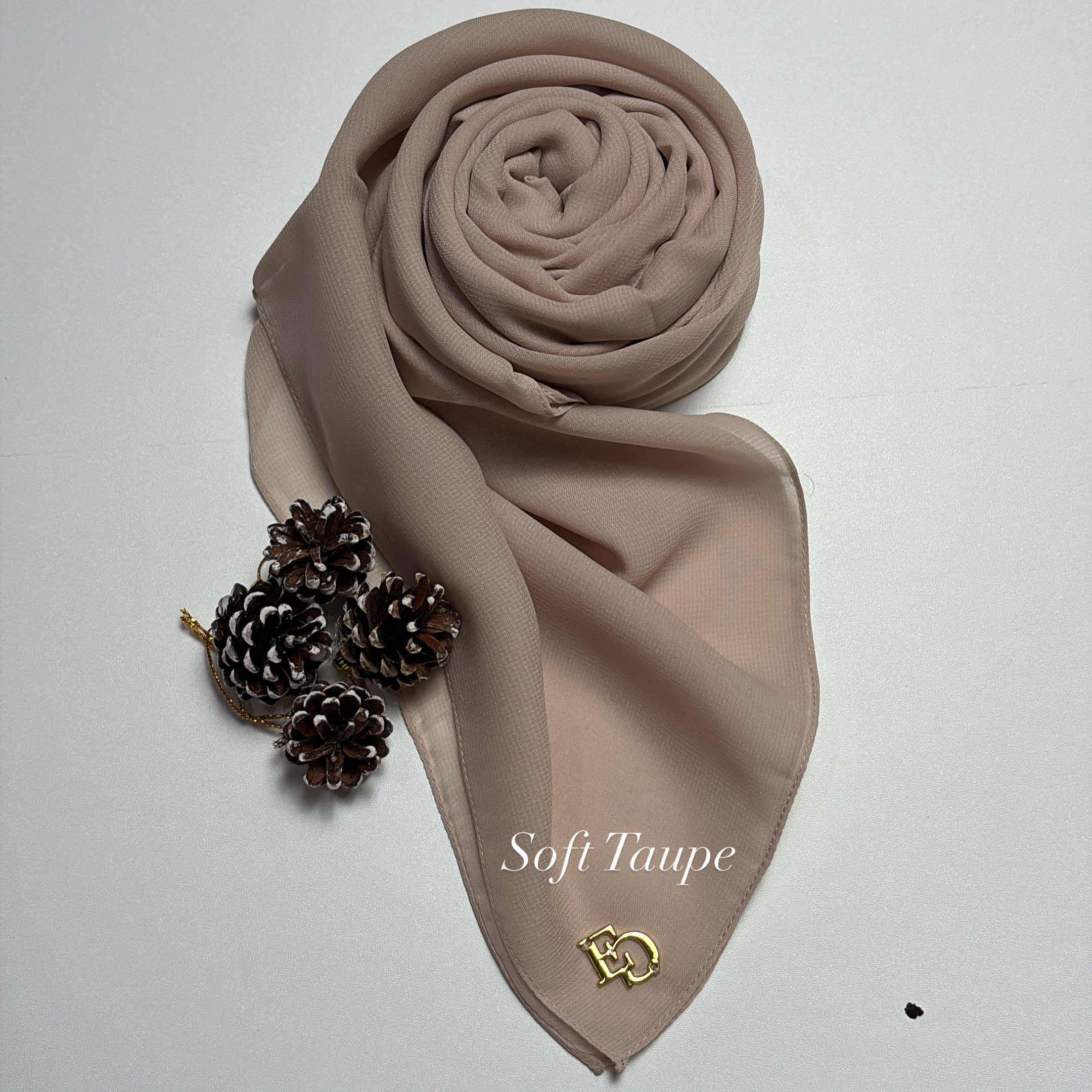 Evergrace Pollycotton Plain Square Soft Taupe